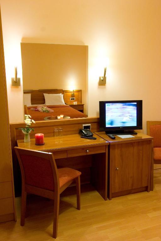 Lito Hotel Kími Szoba fotó